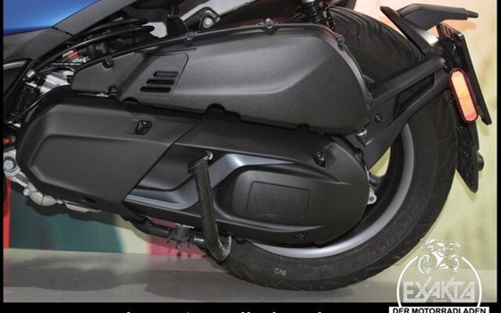 Gebrauchtmotorrad Piaggio Beverly 400 S - Bild 24