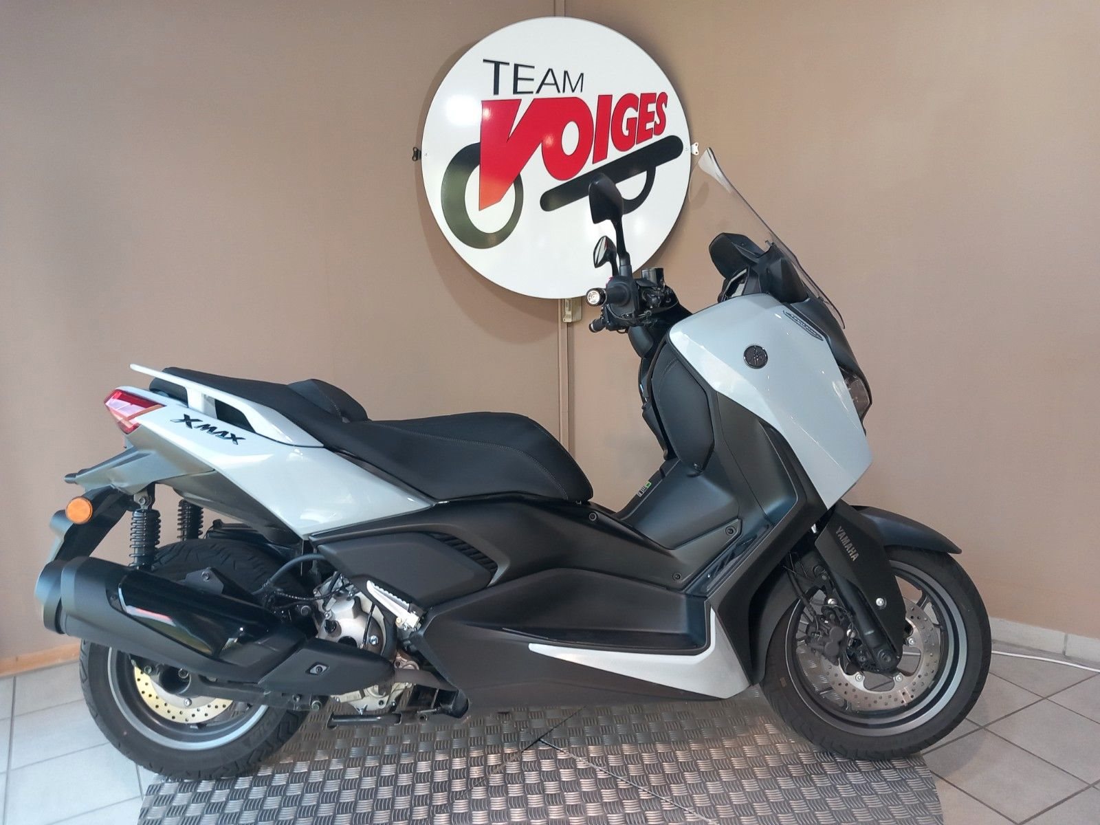 Yamaha XMAX 300 Tech MAX+