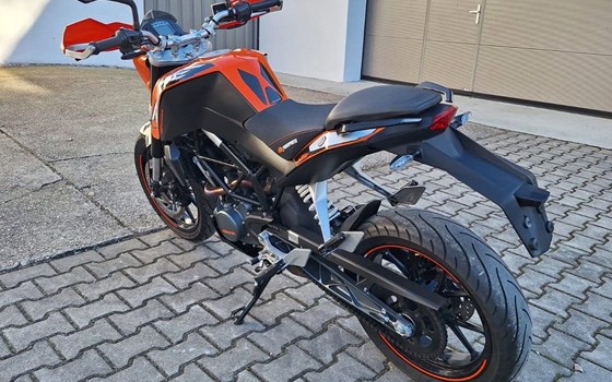 Gebrauchtmotorrad KTM 125 Duke - Bild 6