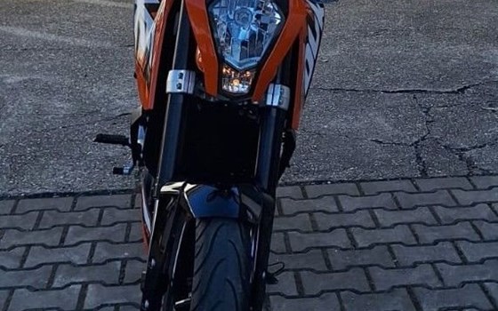 Gebrauchtmotorrad KTM 125 Duke - Bild 8