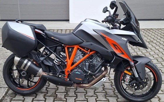 Gebrauchtmotorrad KTM 1290 Super Duke GT - Bild 2