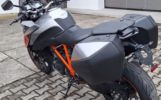Gebrauchtmotorrad KTM 1290 Super Duke GT - Bild 4