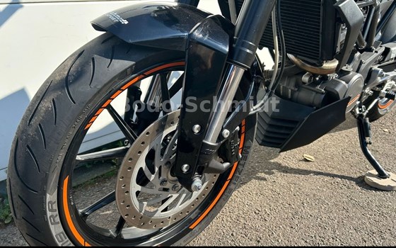 Gebrauchtmotorrad KTM 125 Duke - Bild 13