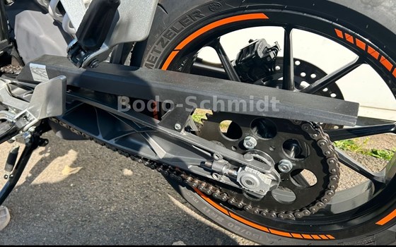 Gebrauchtmotorrad KTM 125 Duke - Bild 16