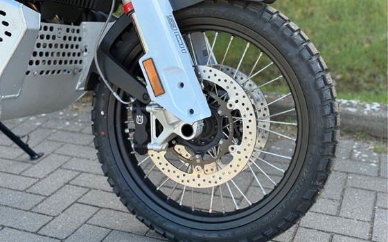Neufahrzeug Husqvarna Norden 901 Expedition - Bild 15