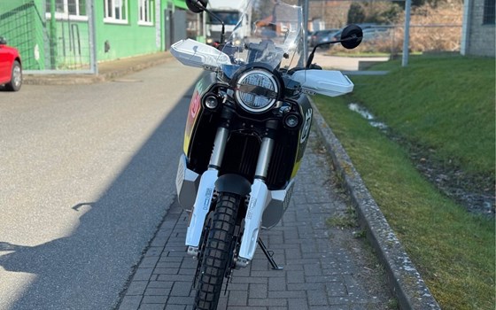 Neufahrzeug Husqvarna Norden 901 Expedition - Bild 7