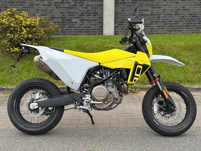 701 Supermoto