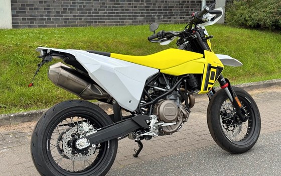 Neufahrzeug Husqvarna 701 Supermoto - Bild 3