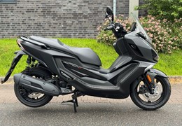 Neumotorrad Kymco Downtown GT 125i ABS