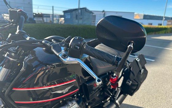Gebrauchtmotorrad Moto Guzzi V7 Stone Special Edition - Bild 12