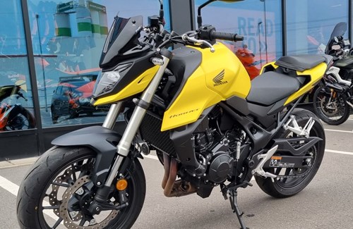 Gebrauchtmotorrad Honda CB750 Hornet