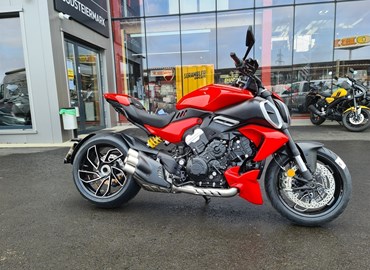 Neumotorrad Ducati Diavel V4
