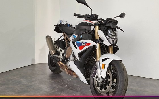 Gebrauchtmotorrad BMW S 1000 R - Bild 1