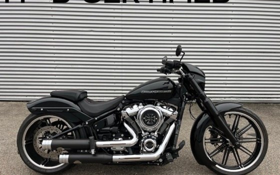 Gebrauchtmotorrad Harley-Davidson Softail Breakout FXBR - Bild 1