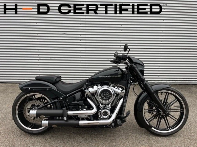 Harley-Davidson Softail Breakout FXBR (schwarz) - Bild 1