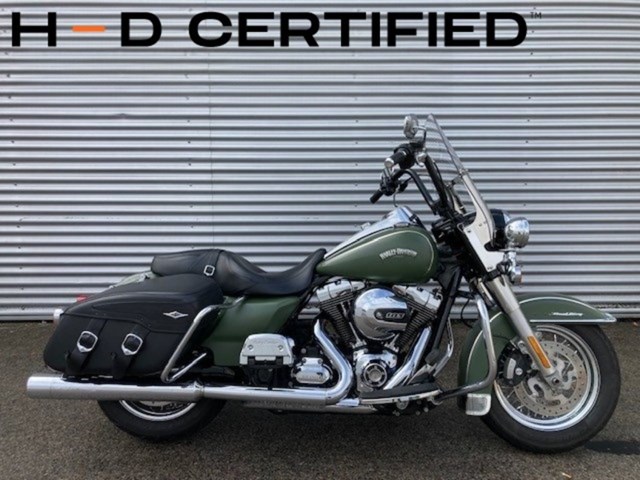 Harley-Davidson Road King Classic FLHRC (schwarz) - Bild 1