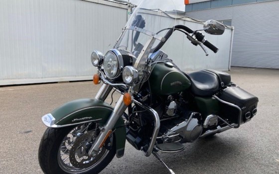Gebrauchtmotorrad Harley-Davidson Road King Classic FLHRC - Bild 8