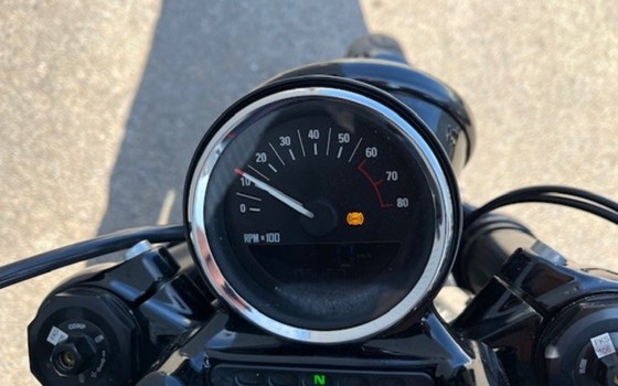 Gebrauchtmotorrad Harley-Davidson Sportster XL 1200 Roadster - Bild 12