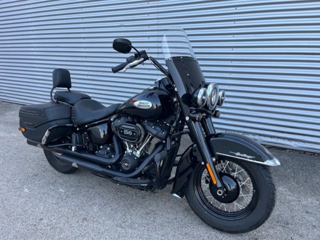 Harley-Davidson Softail Heritage Classic FLHC (schwarz) - Bild 4