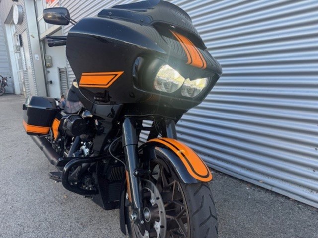 Harley-Davidson Touring Road Glide ST (schwarz) - Bild 10