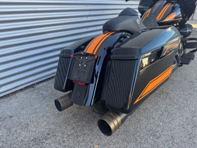 Harley-Davidson Touring Road Glide ST (schwarz) - Bild 8