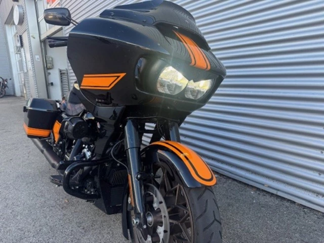Harley-Davidson Touring Road Glide ST (schwarz) - Bild 9