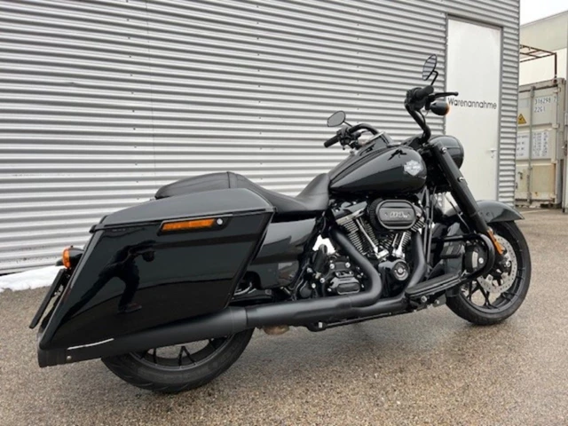 Harley-Davidson Touring Road King Special FLHRXS (schwarz) - Bild 7