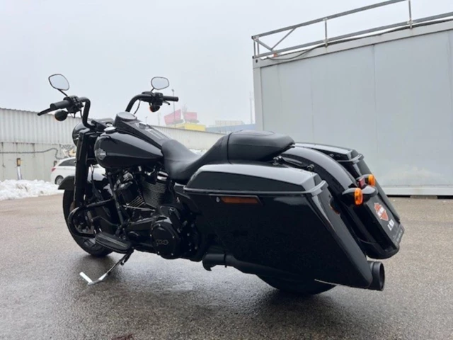 Harley-Davidson Touring Road King Special FLHRXS (schwarz) - Bild 8