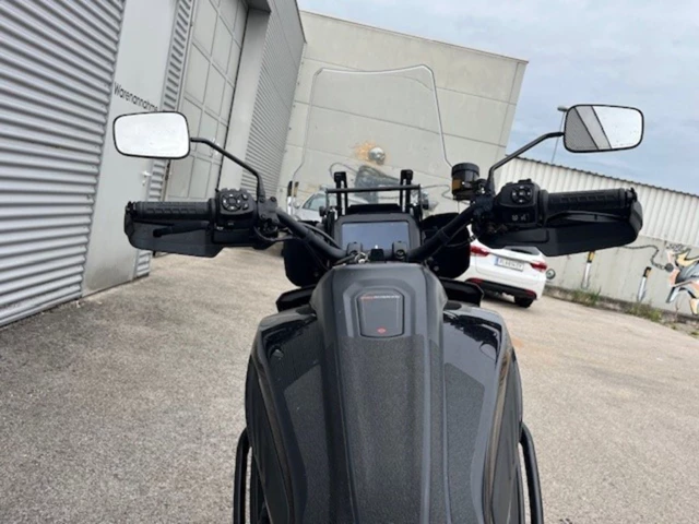 Harley-Davidson Pan America 1250 Special (schwarz) - Bild 11