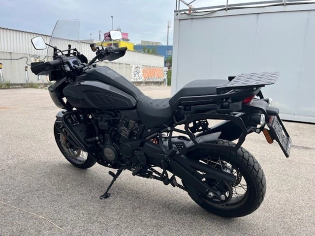 Harley-Davidson Pan America 1250 Special (schwarz) - Bild 8