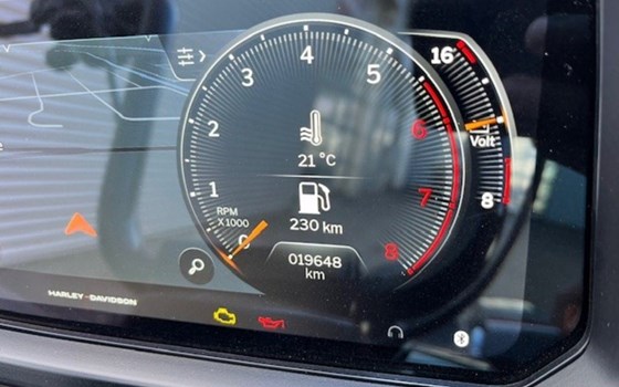 Gebrauchtmotorrad Harley-Davidson Road Glide FLTRX - Bild 15