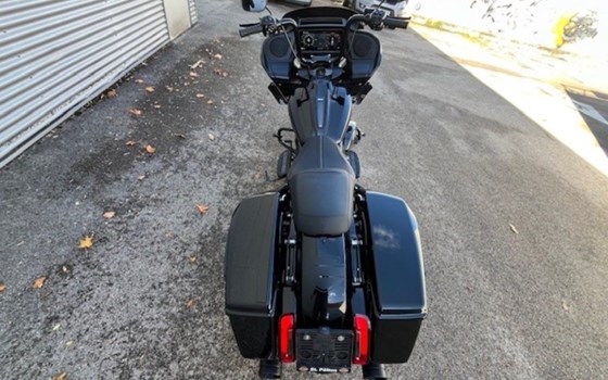 Gebrauchtmotorrad Harley-Davidson Road Glide FLTRX - Bild 9