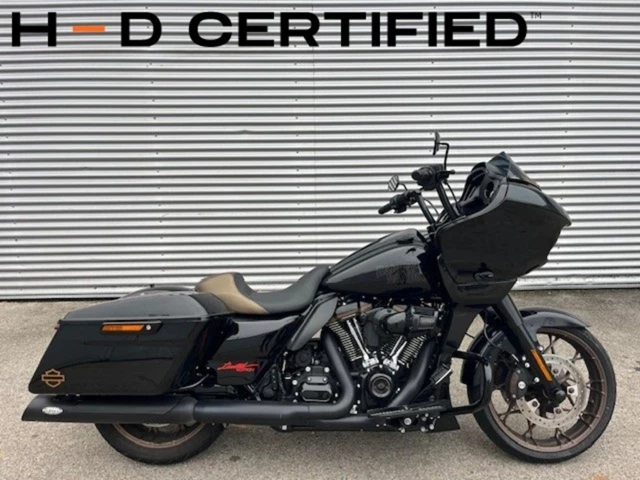 Harley-Davidson Touring Road Glide ST (schwarz) - Bild 1