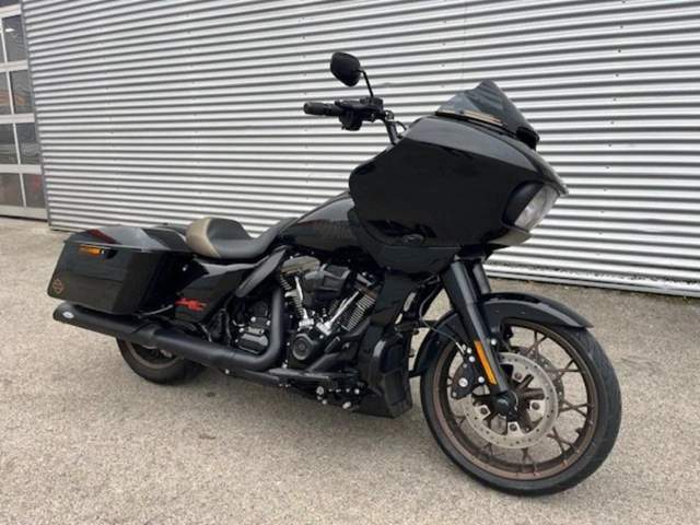 Harley-Davidson Touring Road Glide ST (schwarz) - Bild 4