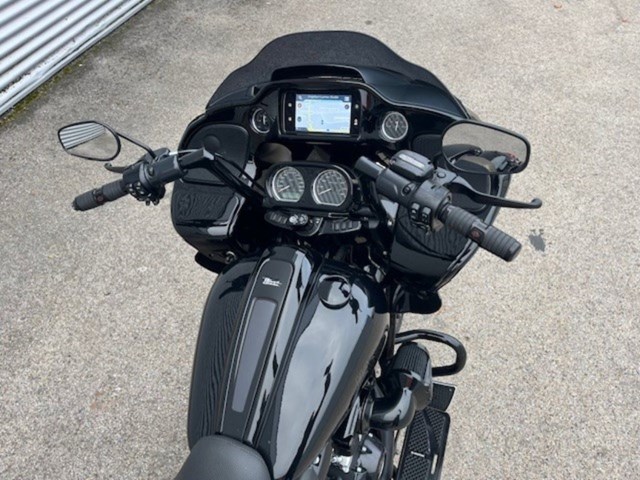 Harley-Davidson Touring Road Glide ST (schwarz) - Bild 5