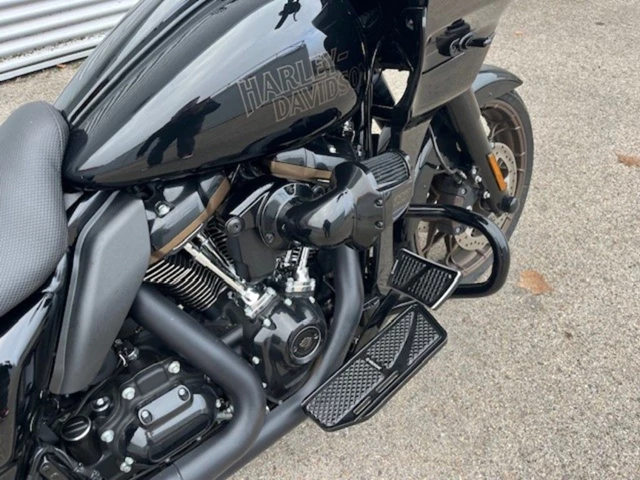 Harley-Davidson Touring Road Glide ST (schwarz) - Bild 6