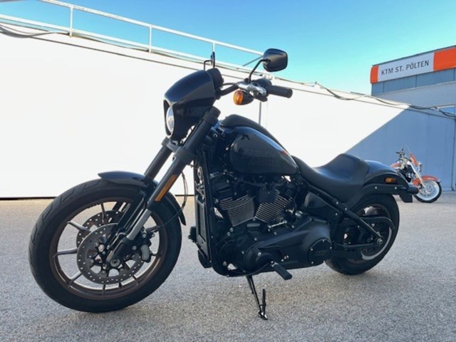 Harley-Davidson Softail Low Rider S FXLRS (schwarz) - Bild 9