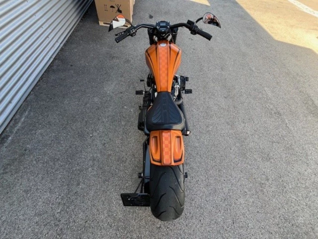 Harley-Davidson Softail Breakout 114 FXBRS (orange) - Bild 12