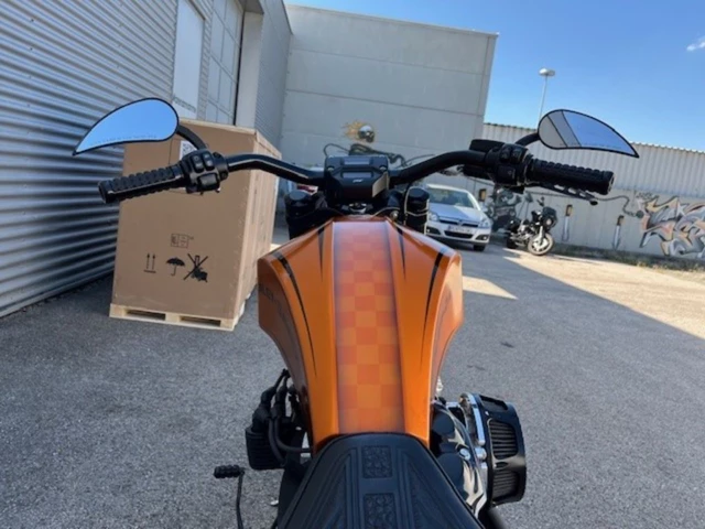 Harley-Davidson Softail Breakout 114 FXBRS (orange) - Bild 16