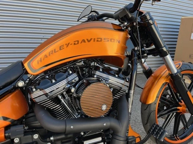 Harley-Davidson Softail Breakout 114 FXBRS (orange) - Bild 3