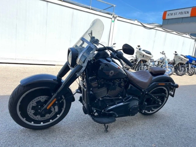 Harley-Davidson Fat Boy 30th Anniversary (schwarz) - Bild 11