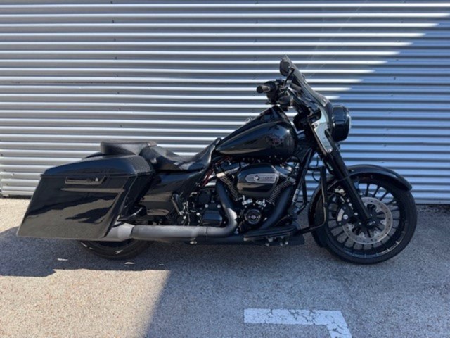 Harley-Davidson Touring Road King Special FLHRXS (schwarz) - Bild 3