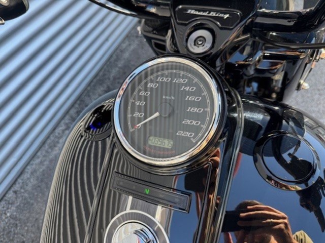 Harley-Davidson Touring Road King Special FLHRXS (schwarz) - Bild 6