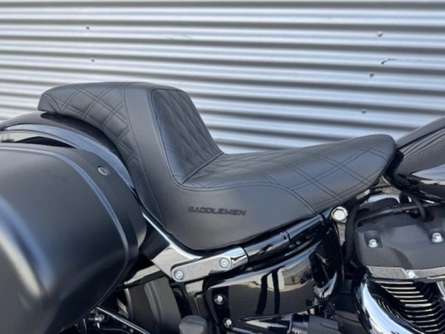 Harley-Davidson Softail Sport Glide FLSB (schwarz) - Bild 6