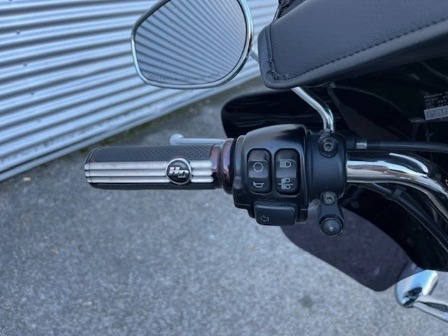 Harley-Davidson Sportster XL 1200T SuperLow (schwarz) - Bild 12