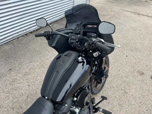 Harley-Davidson Softail Low Rider ST (schwarz) - Bild 5