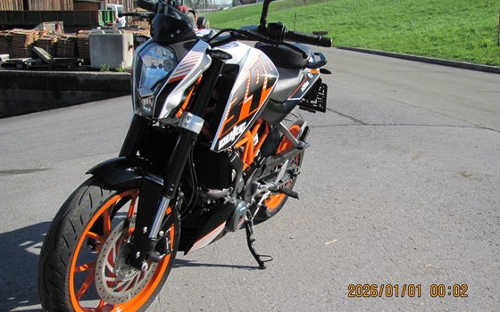 Gebrauchtmotorrad KTM 390 Duke - Bild 4