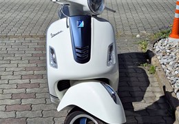 Gebrauchte Vespa GTS 300 Yacht Club