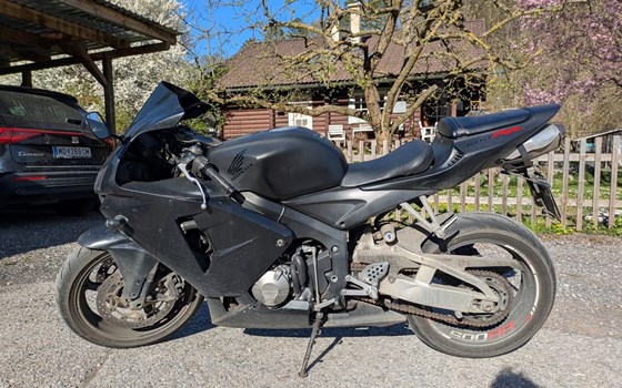 Gebrauchtmotorrad Honda CBR600RR - Bild 1