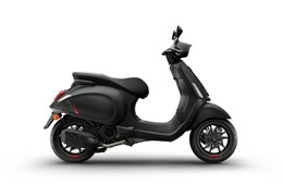 Neumotorrad Vespa Sprint 125 S